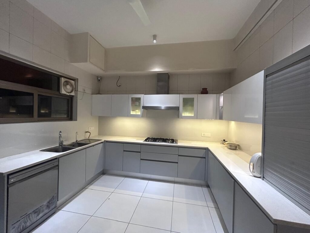 Corporate stay in Green Park Delhi